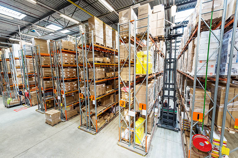 Mitsubishi Forklift Trucks VNA-Serie
